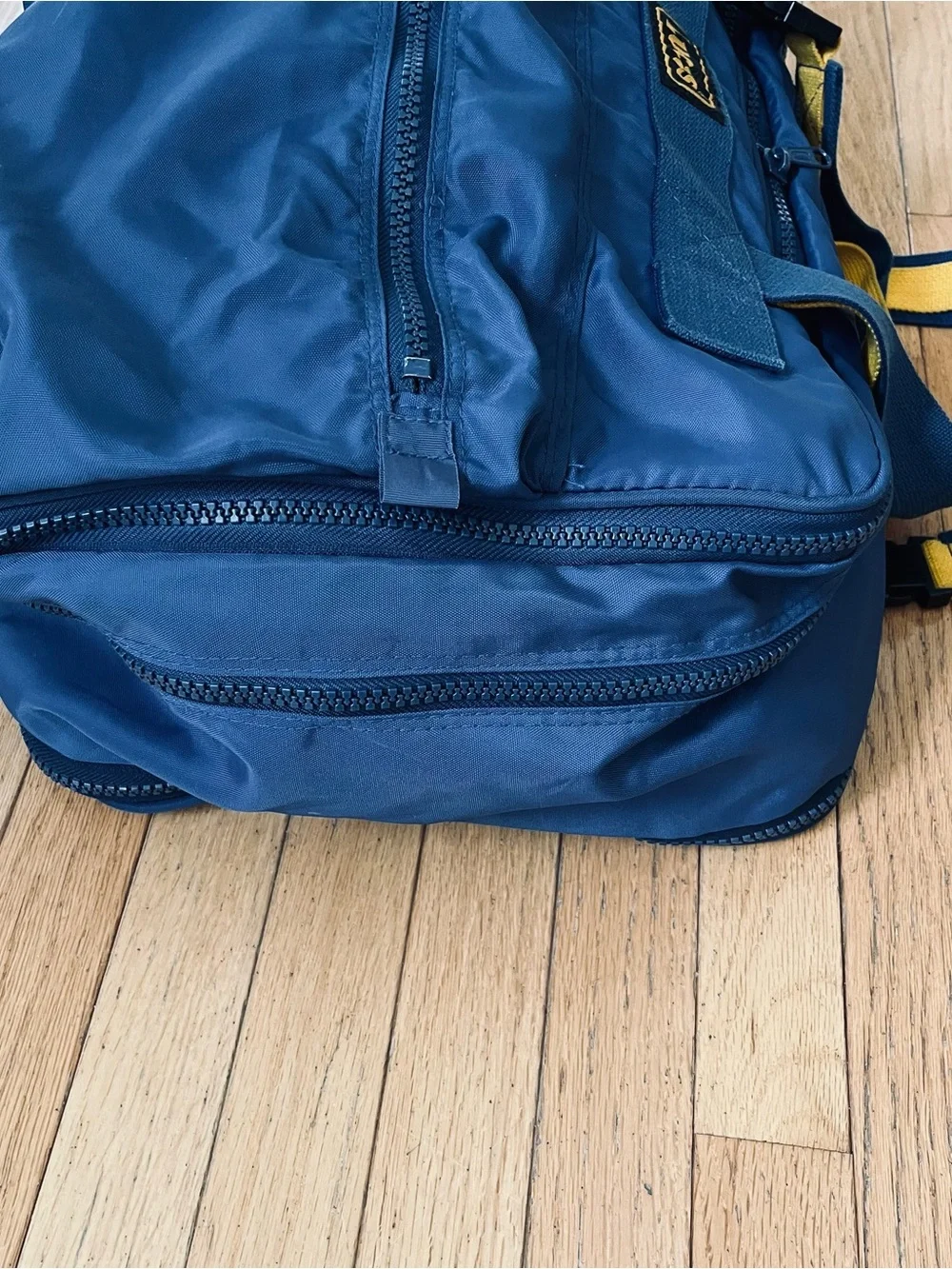 LUCAS Duffle Bag/ Weekender Carry on Case - Large Nylon Expandable Blue/yellow